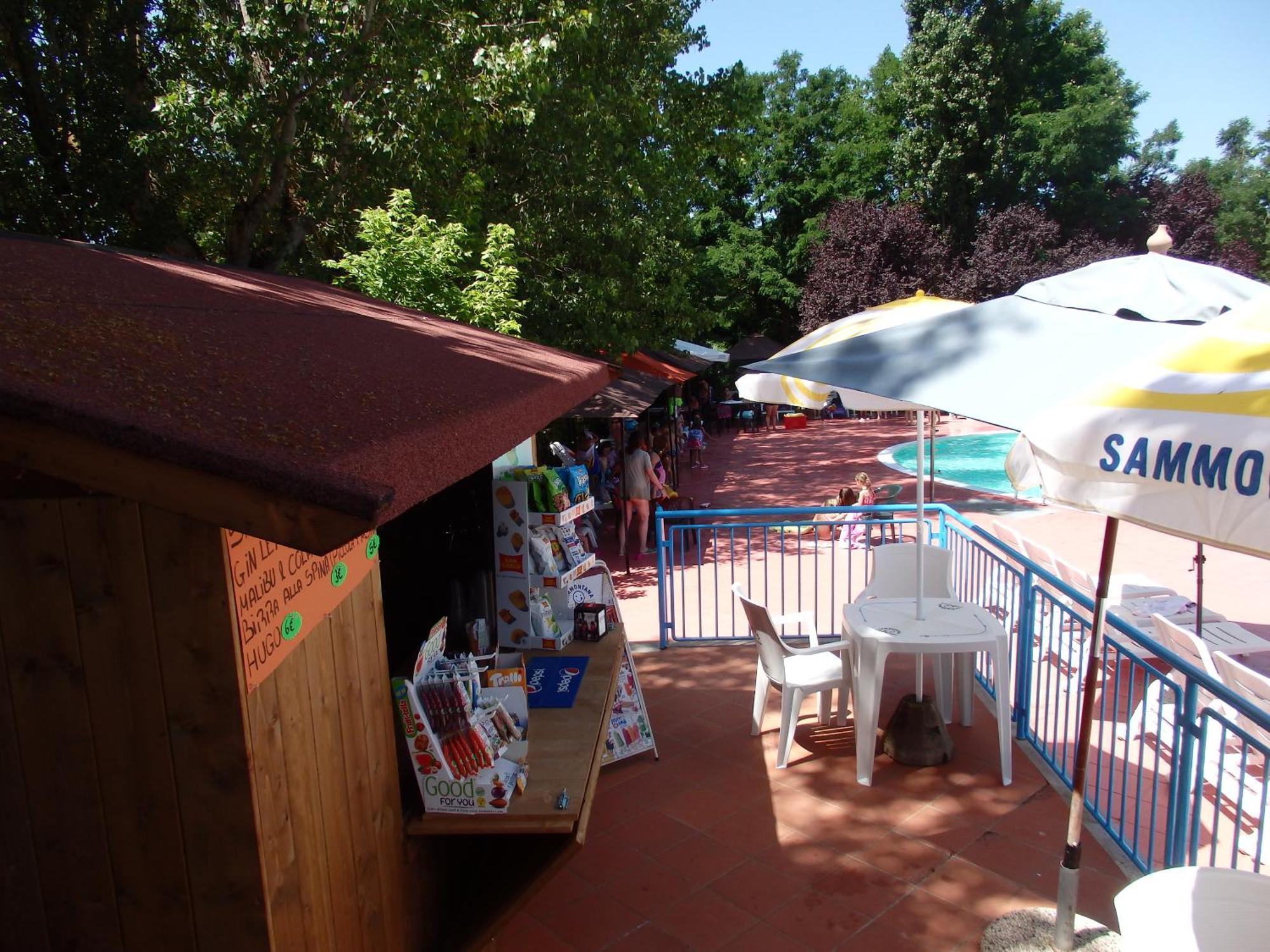 Capannole Camping Village La Chiocciola מראה חיצוני תמונה