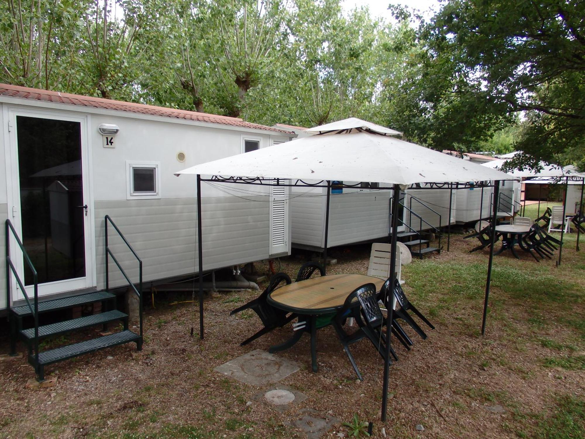 Capannole Camping Village La Chiocciola מראה חיצוני תמונה